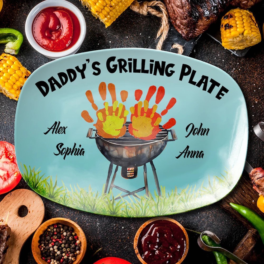 Personalized Daddy's Grilling Plate with Kids Names Father's Day Gift